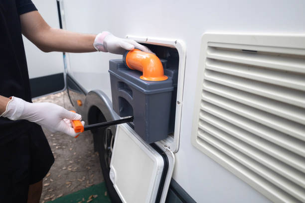 Best Portable toilet rental cost  in Hull, IA