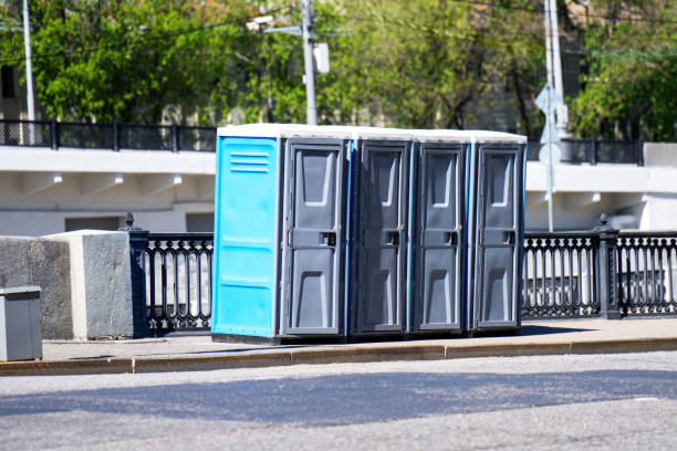 Best High-end porta potty rental  in Hull, IA
